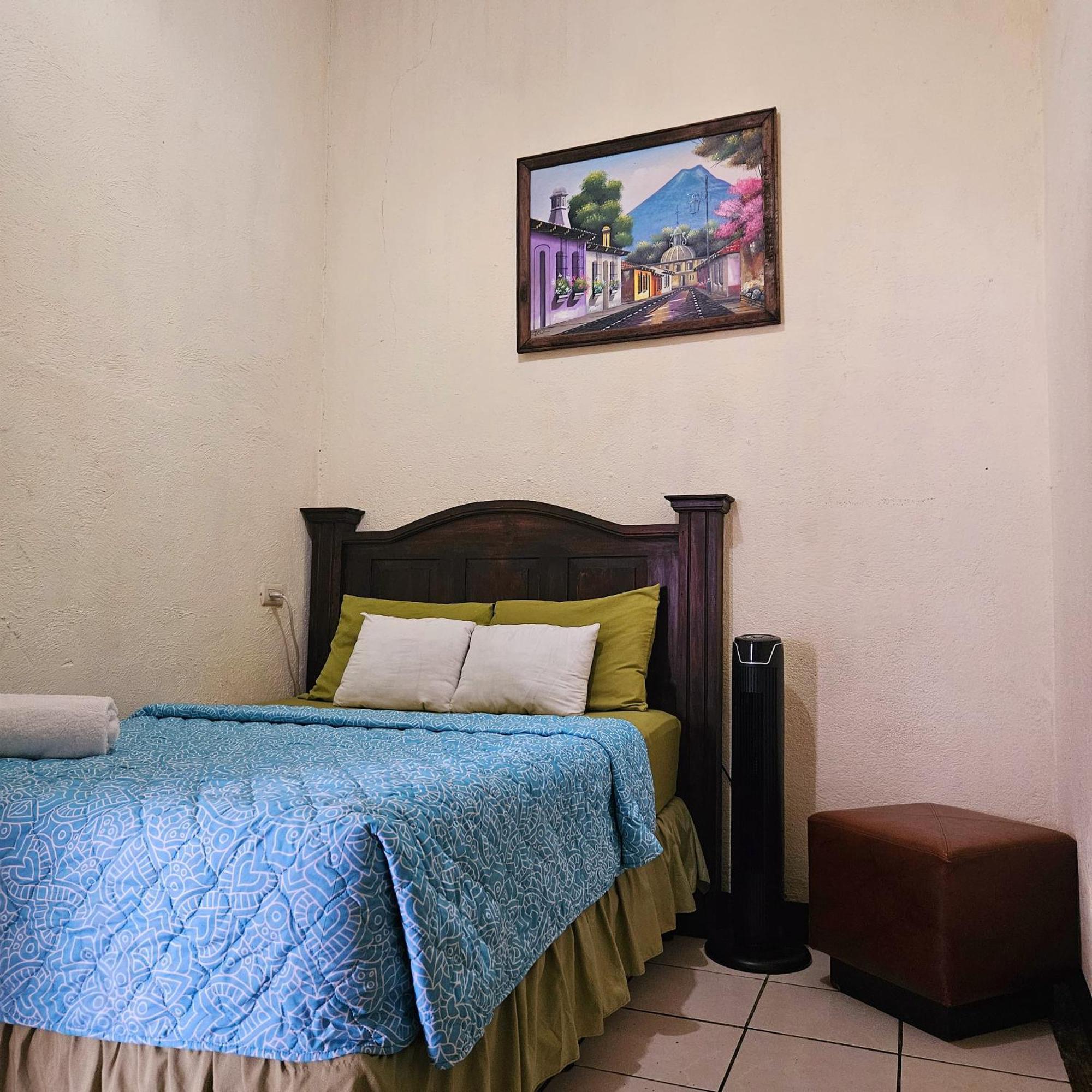 Cermeno'S House Hotel Antigua Buitenkant foto